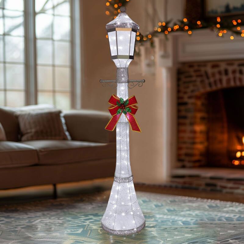 VEIKOUS 3D Cool White LED Post Light, 6FT Christmas Holiday Yard Decoration with 120 LED Waterproof Lights
