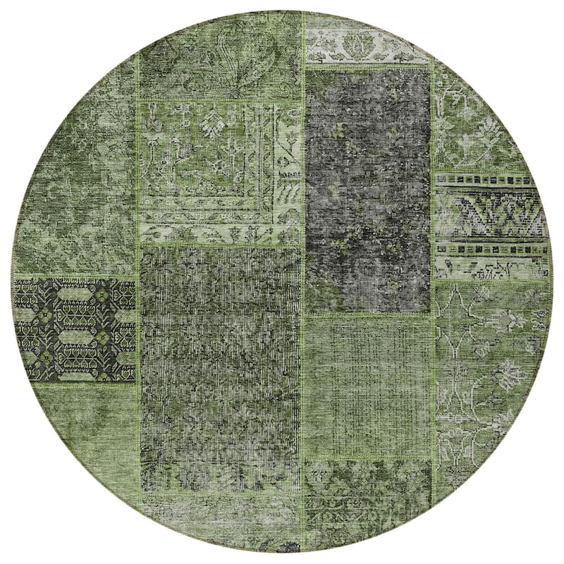 HomeRoots Patchwork Transitional Rectangle Outdoor Rug