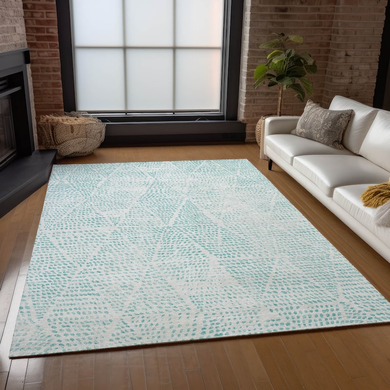 Machine Washable Indoor/ Outdoor Chantille Modern Diamonds Rug