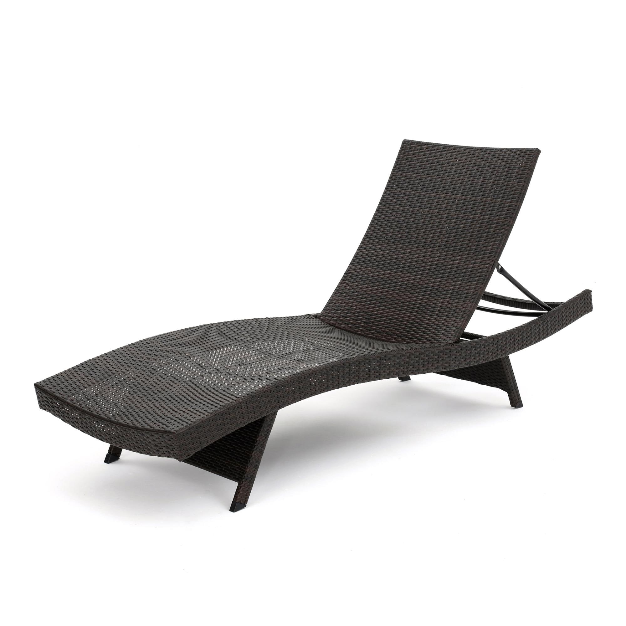 Modern Outdoor Aluminum Frame Wicker Recliner