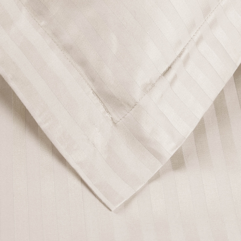 Superior Gyda 400-Thread Count Egyptian Cotton Duvet Cover Set
