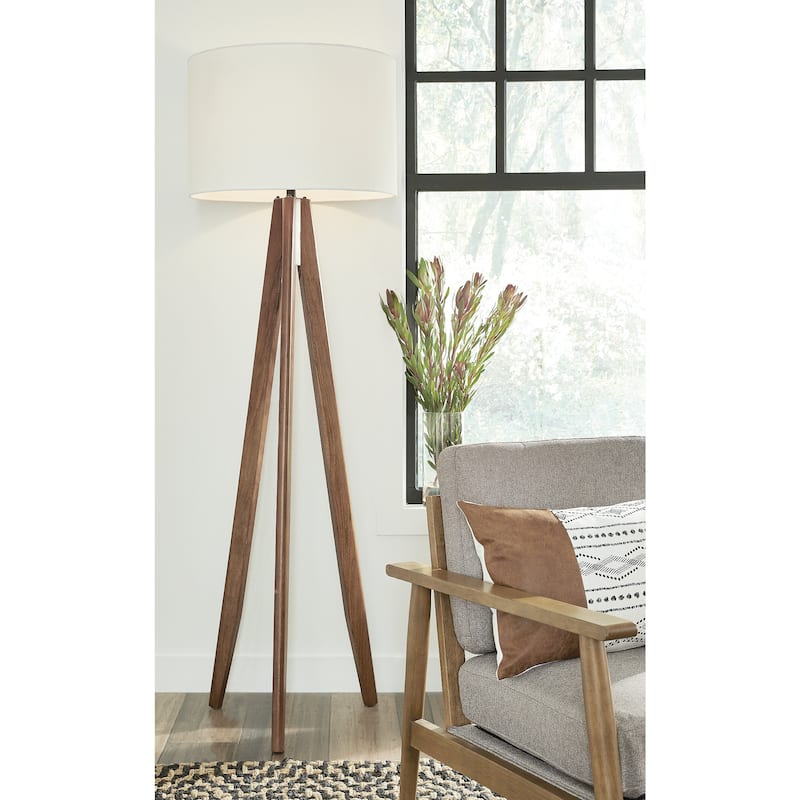 Dallson Brown Floor Lamp - 70.5 in - 70.5 in - Brown
