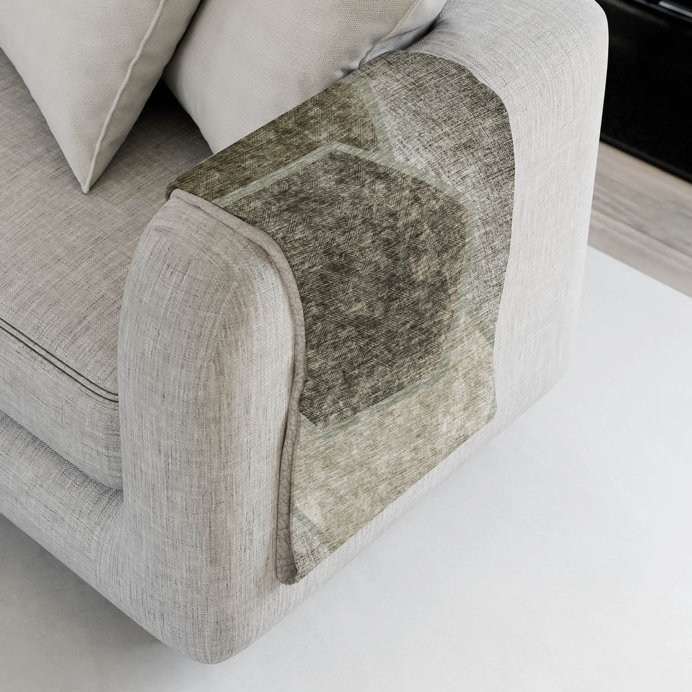 Premium Machine Washable Modern Geo Sherpa Throw Blanket