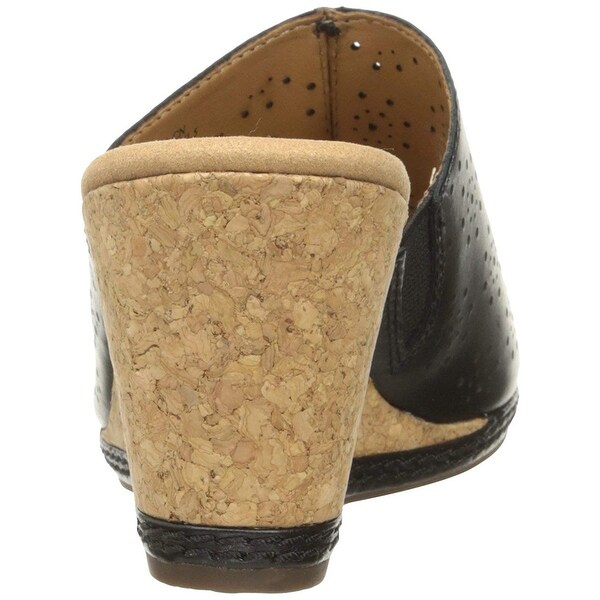clarks helio corridor wedge