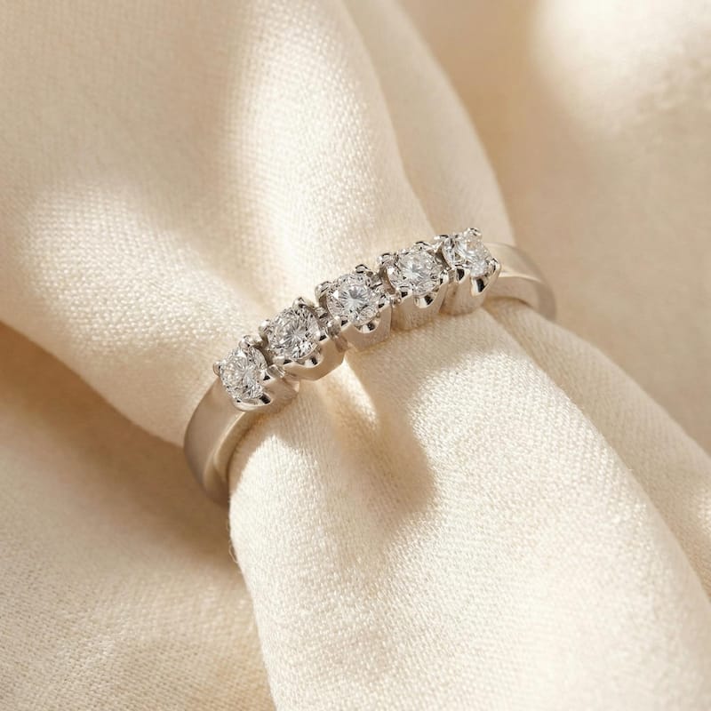 Bliss Diamond 1/4ct 5 Stone Diamond Wedding Ring White Gold