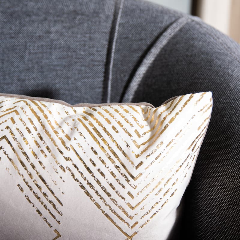 SAFAVIEH Yanne Art Deco Decorative Throw Pillow