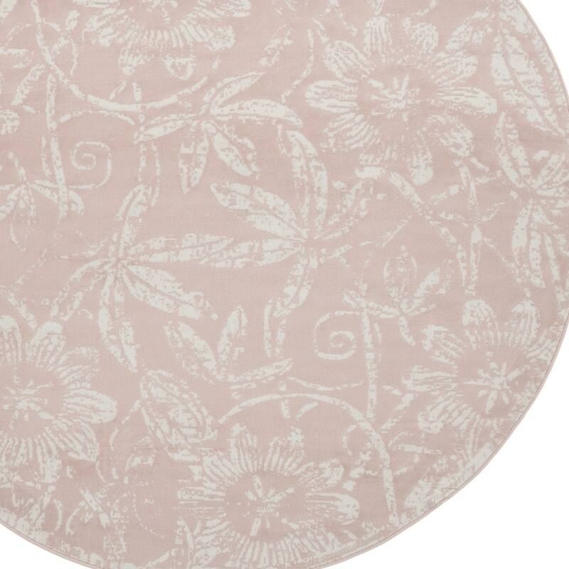 Gugod Power Loomed Distressed Geometric Floral Traditional Stain Resistant Area Rug By HomeRoots - 96' X '96' X '0.39