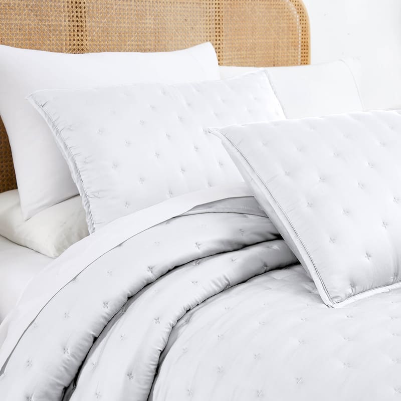 Luxurious 100% Viscose from Bamboo Quilt and Sham Set