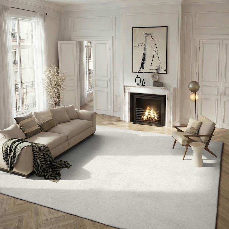 SAFAVIEH Handmade Ryann Shag Anneclaar Solid Polyester Rug
