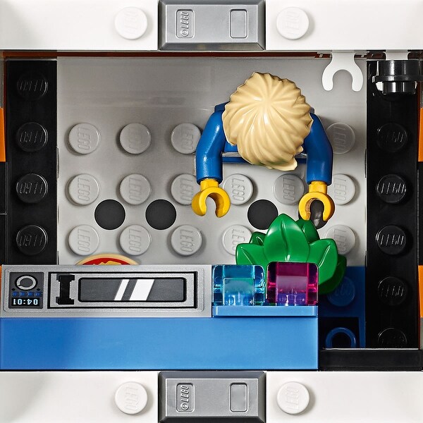 lego city lunar space station 60227