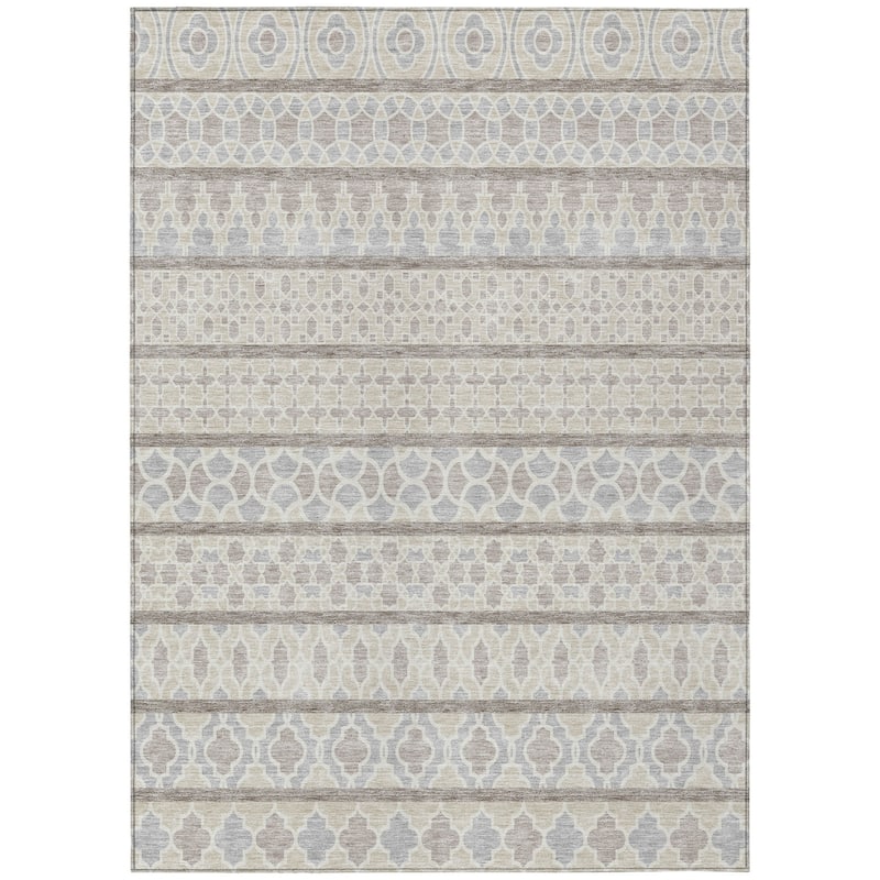 HomeRoots Quatrefoil Transitional Rectangle Outdoor Rug