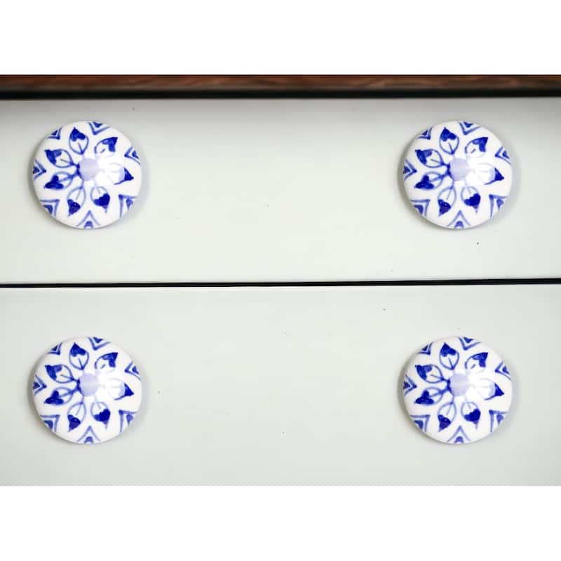 HomeRoots Set of Eight Blue And White Ceramic And Metal Drawer Pull Knobs - 1.5' X '1.5' X '1.5 - White/Blue - 1.5' X '1.5' X '1.5
