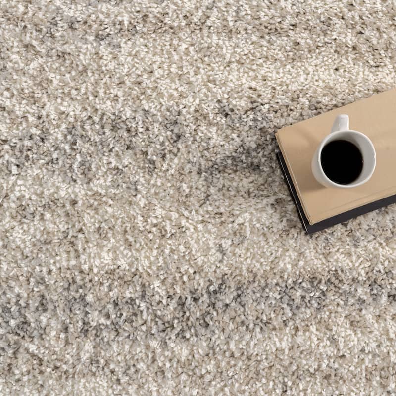Nuloom Thelma Modern Shag Tassel Area Rug