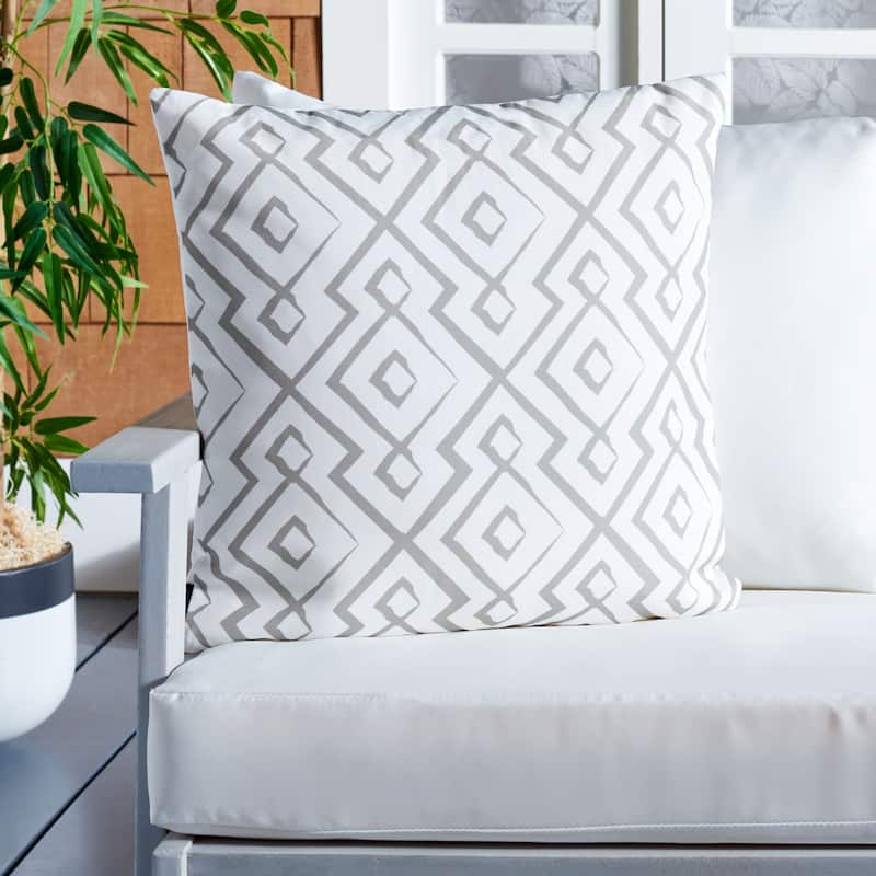 SAFAVIEH Siive Outdoor Pillow