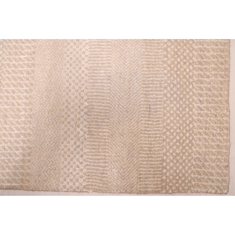 ECARPETGALLERY Hand-knotted Finest Silk Shadow Beige Silk, Wool Rug - 2'6 x 7'11