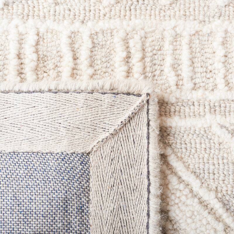SAFAVIEH Handmade Metro Mirushe Boho Moroccan Wool Rug