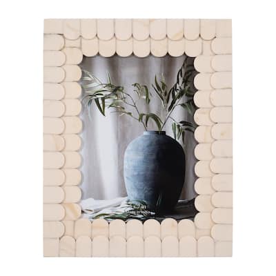 Sagebrook Home Neutral Decorative Photo Frame Contemporary Scalloped Resin Ivory Design