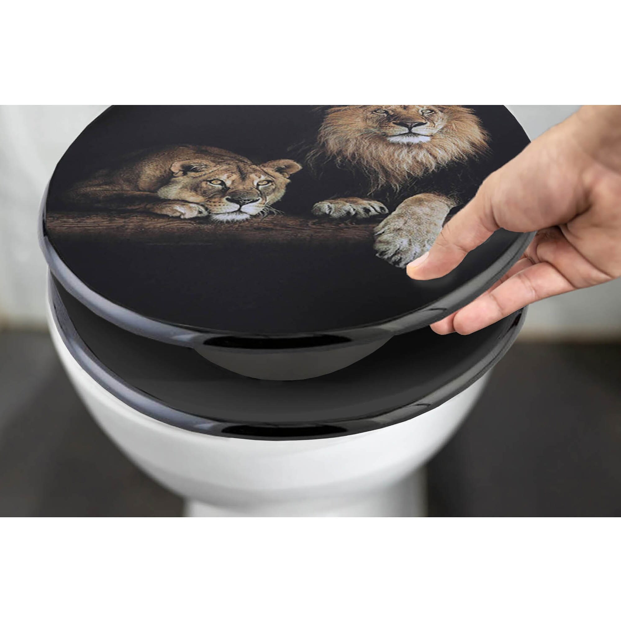 18-Inch Black Elongated Toilet Seat With Lion And Lioness