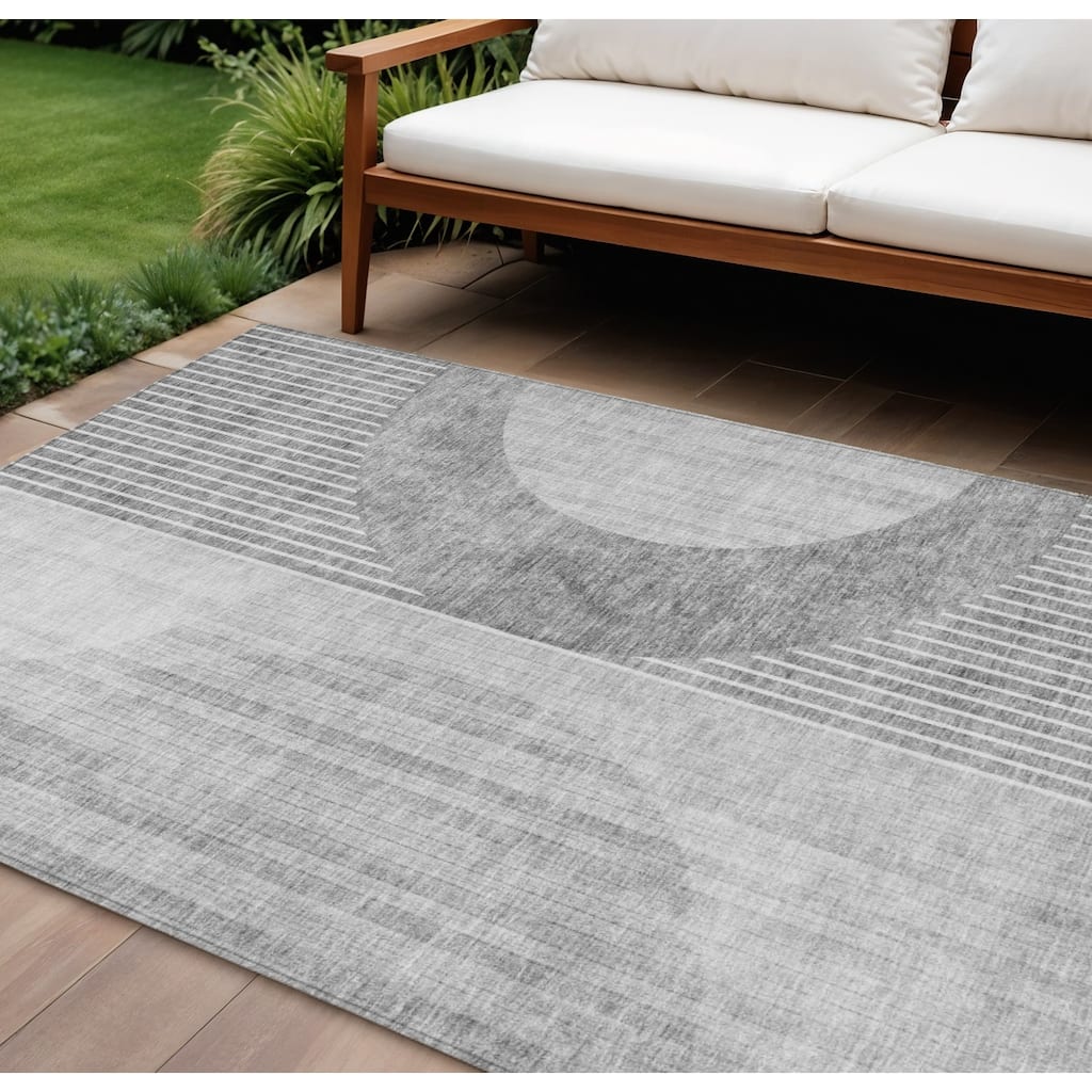 HomeRoots Geometric Transitional Rectangle Outdoor Rug