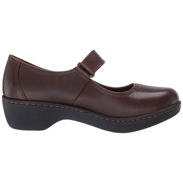 eastland mary jane shoes