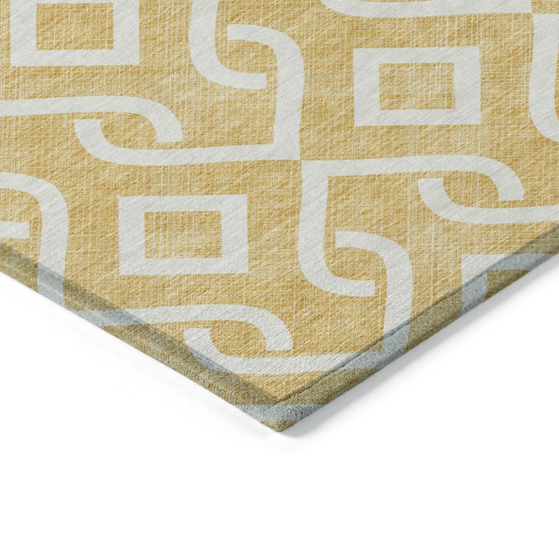 Machine Washable Indoor/ Outdoor Chantille Scroll Trellis Rug