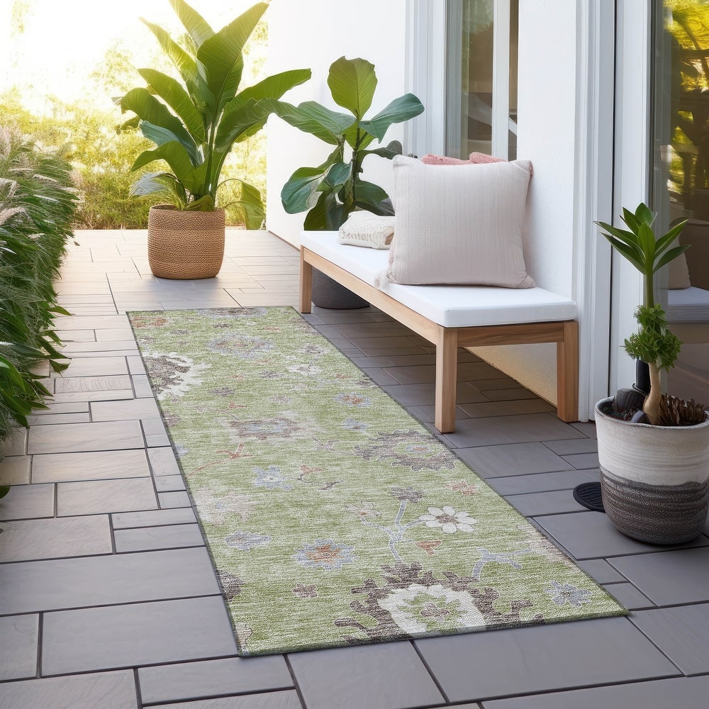 Machine Washable Indoor/ Outdoor Chantille Traditonal Kashan Rug