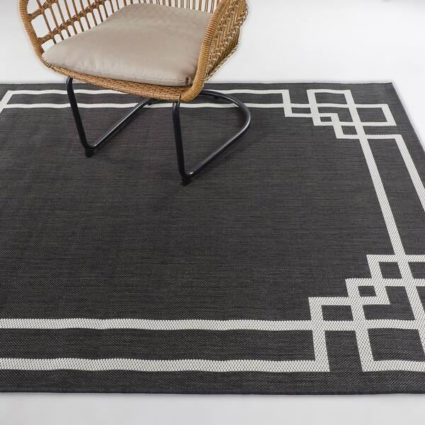 Lyra Art Deco Border Indoor/Outdoor Area Rug