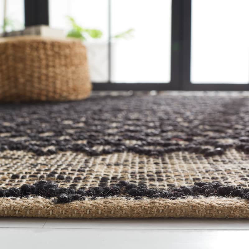 SAFAVIEH Flatweave Natural Fiber Anastazia Geometric Jute Rug