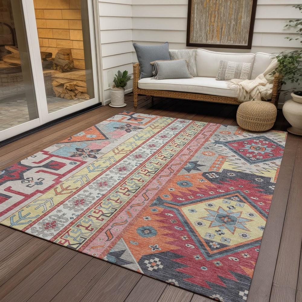 Machine Washable Indoor/ Outdoor Boho Tribal Chantille Rug