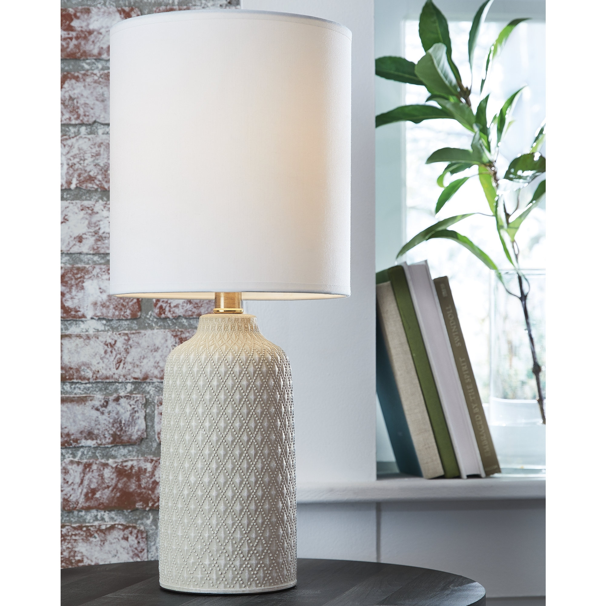 ebena accent lamp