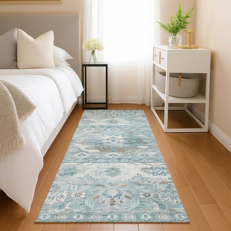 Machine Washable Indoor/ Outdoor Traditional Hudson Chantille Rug