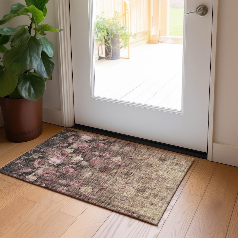 Machine Washable Indoor/ Outdoor Modern Floral Chantille Rug - Taupe - 1'8" x 2'6"