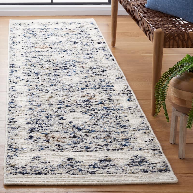 SAFAVIEH Handmade Manhattan Elsbeth Wool Rug - 2'3" x 8' Runner - Ivory/Blue