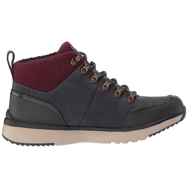 Ugg men's olivert snow boot Clearance