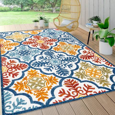 JONATHAN Y Circus Ornate Ogee Trellis High-Low Indoor/Outdoor Area Rug