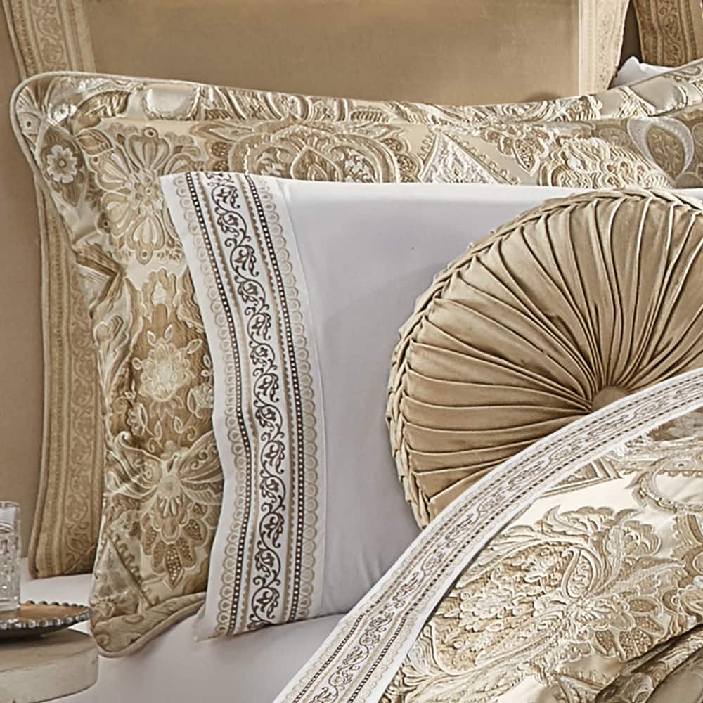 J. Queen New York Sandstone Comforter Set