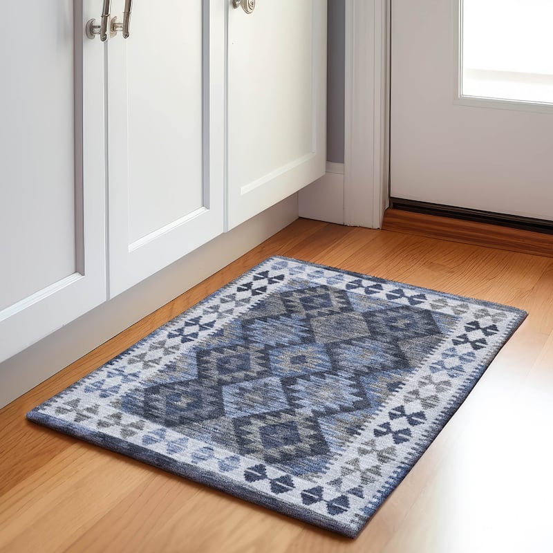 Machine Washable Indoor/ Outdoor Boho Global Chantille Rug
