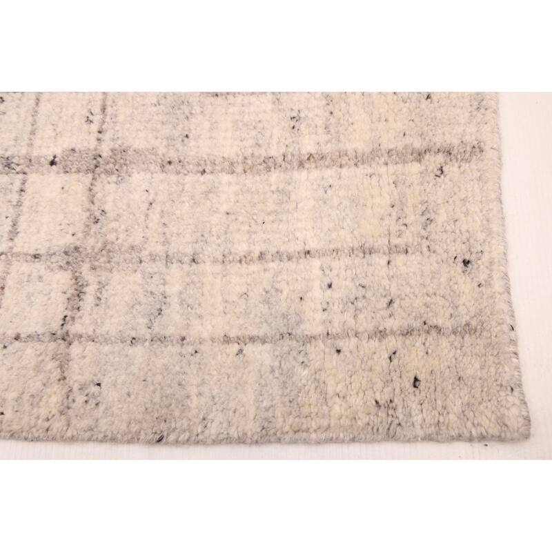 ECARPETGALLERY Hand-knotted Tangier Light Grey Wool Rug - 5'1 x 7'10