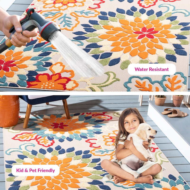 SAFAVIEH Cabana Ortrun Indoor/ Outdoor Waterproof Patio Floral Rug