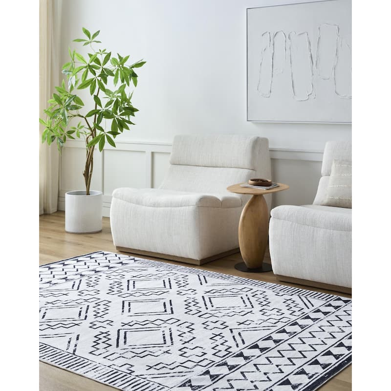 Livabliss Lavable Global Tribal Washable Area Rug - 7' 6" x 9' 5" - White/ Black