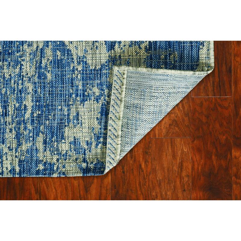 HomeRoots Abstract Contemporary Rectangle Outdoor Rug