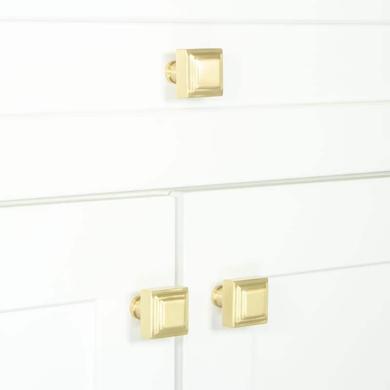 Grandeur CARR-BRASS-KNOB Carre 1-1/4” Solid Metal Square Cabinet Knob