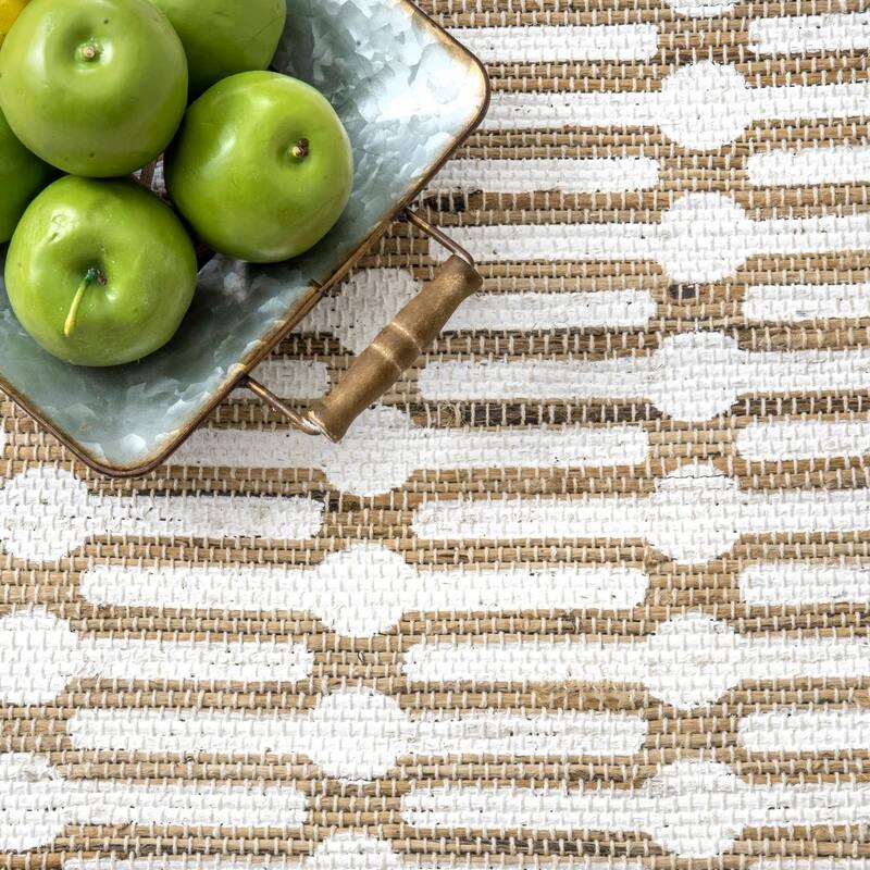 Nuloom Lavena Printed Winged Trellis Jute Area Rug