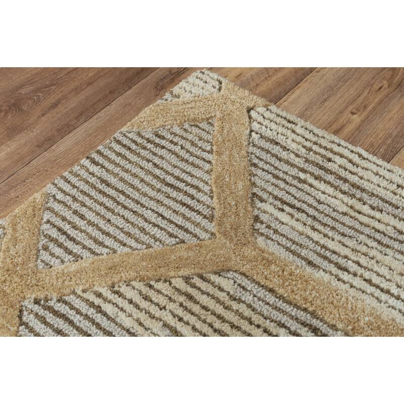 Alora Decor Honey Beige and Cream Geometric Hand-tufted Rug