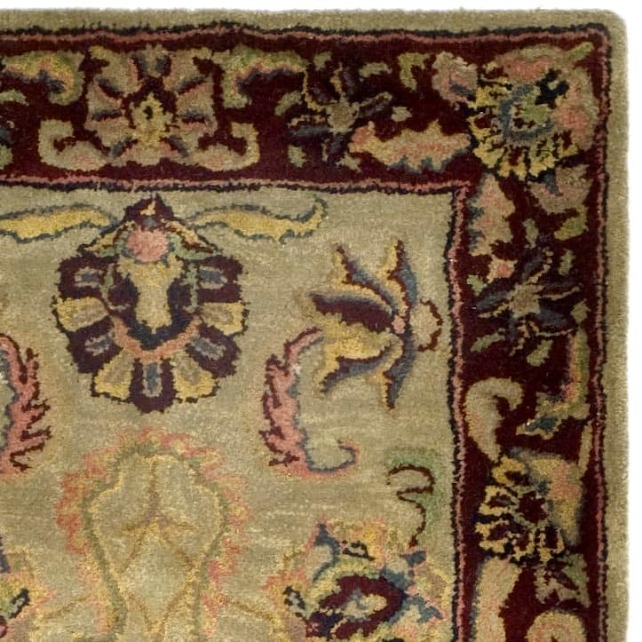 SAFAVIEH Handmade Classic Versa Traditional Oriental Wool Rug
