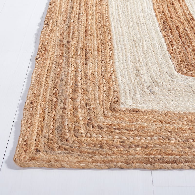 SAFAVIEH Natural Fiber Roxana Double Border Jute Rug