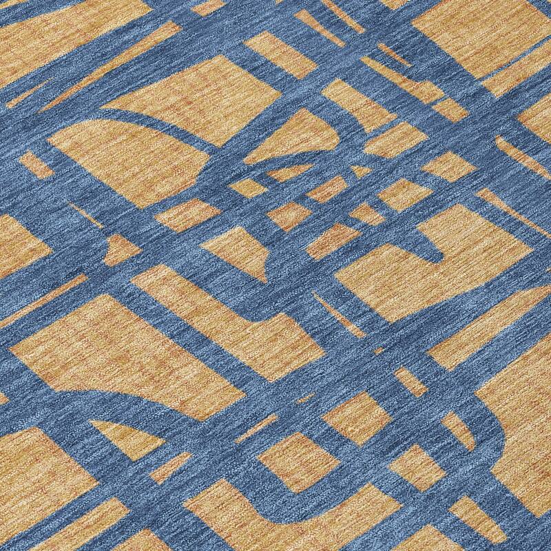 Machine Washable Indoor/ Outdoor Modern Centurion Chantille Rug