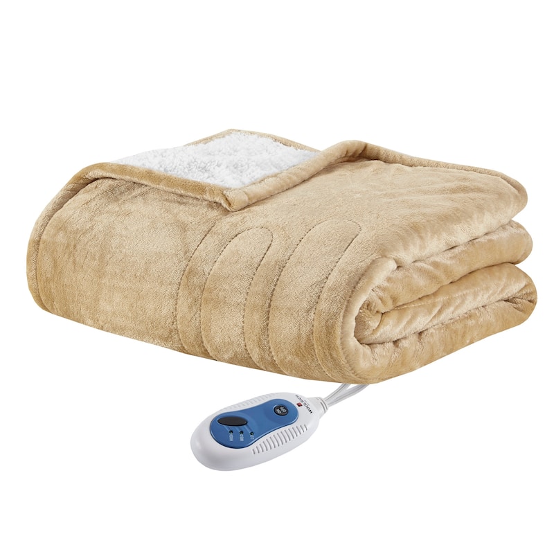 Woolrich Heated Plush to Berber Throw