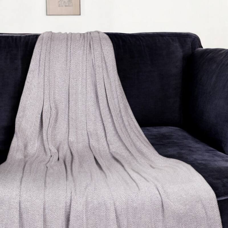 HomeRoots 52" X 67" Gray and Ivory Woven Cotton Herringbone Throw Blanket with Fringe - Throw - Black and White