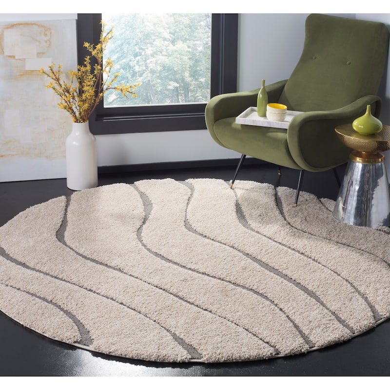 SAFAVIEH Florida Shag Hervor Soft Serene Waves 1.2-inch Thick Rug - 6'7" Round - Cream/Grey - Round